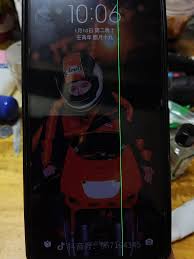 小米手机屏幕出现绿线能否保修